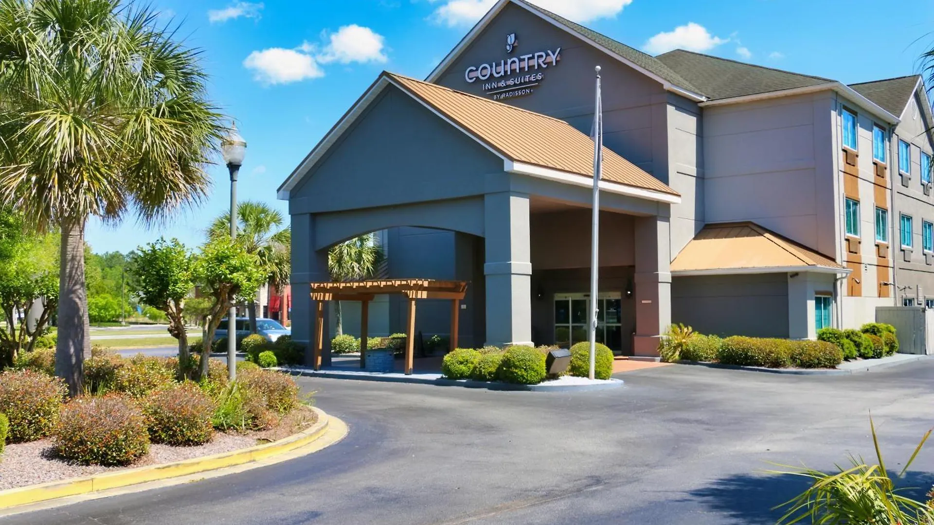Hotel Country & By Radisson, Gateway, Ga Savannah