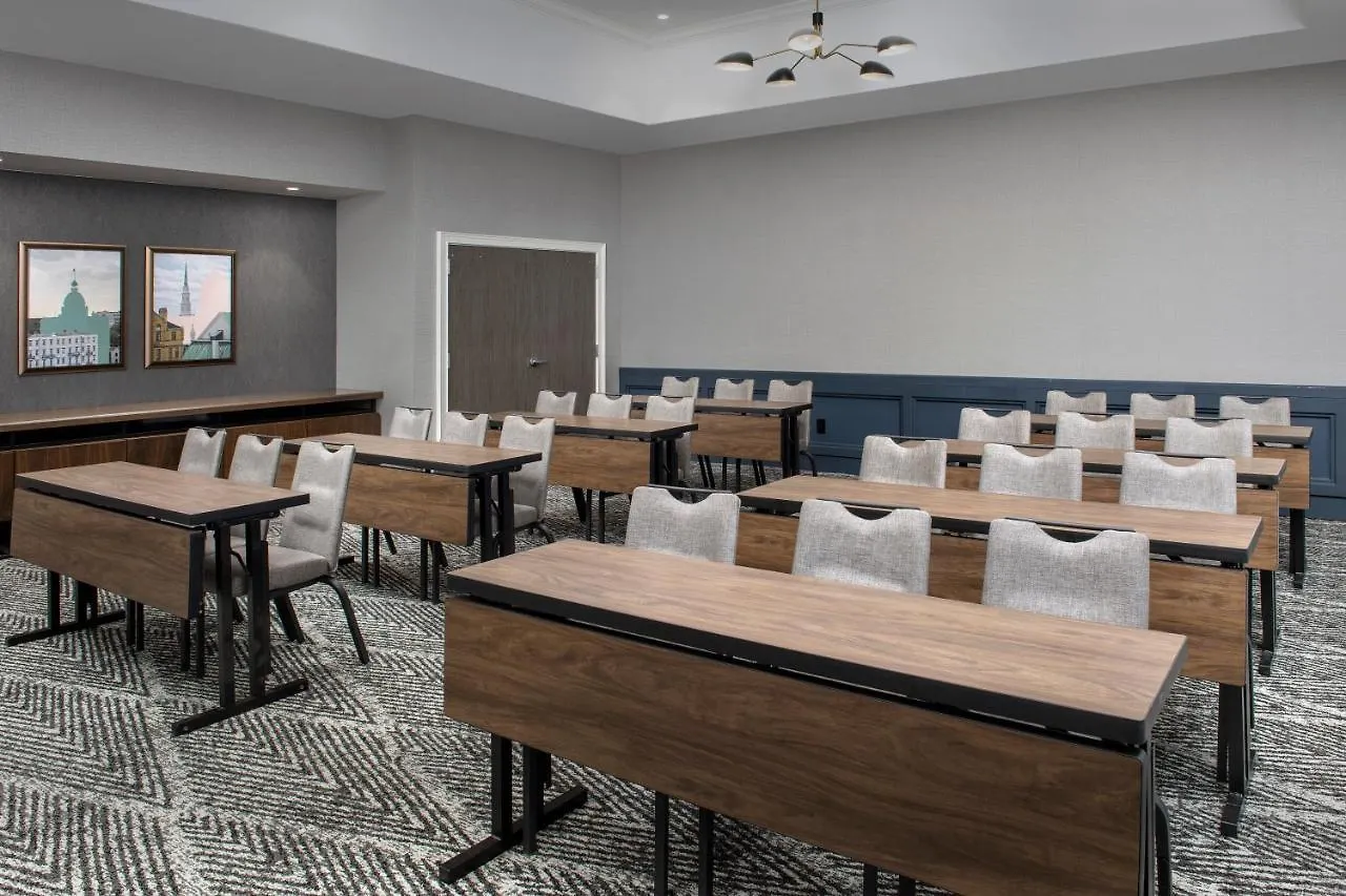 Courtyard By Marriott Downtown - Historic District Hotell