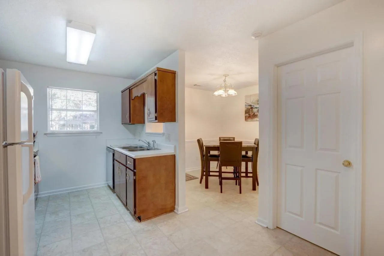 Holiday home Pooler Travelers Retreat Ii - Entire House -