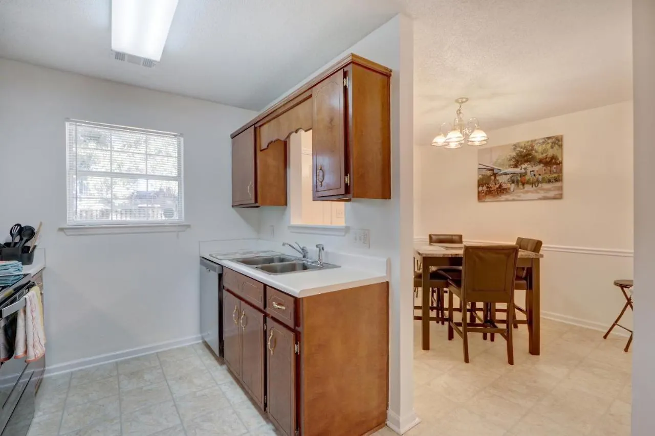 Pooler Travelers Retreat Ii - Entire House - Holiday home Savannah