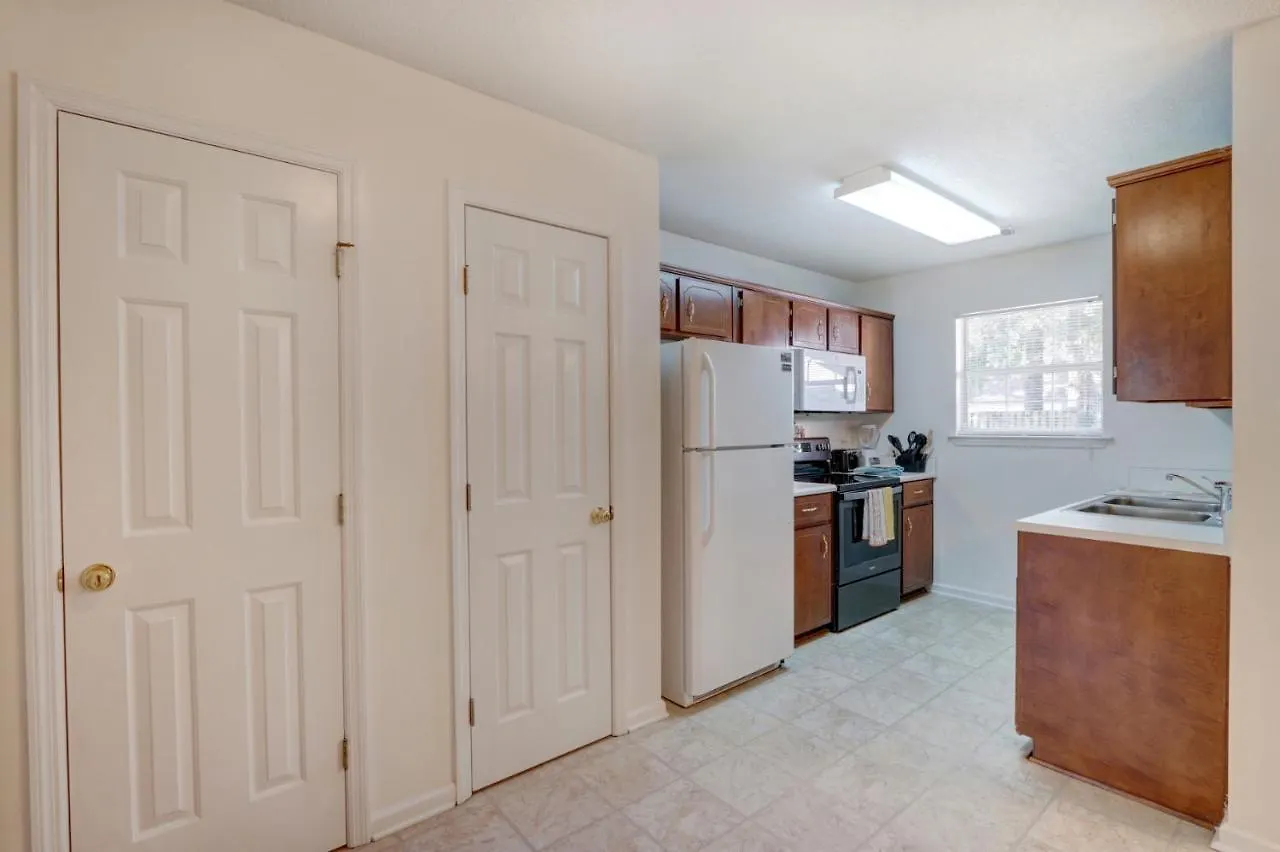Pooler Travelers Retreat Ii - Entire House - *