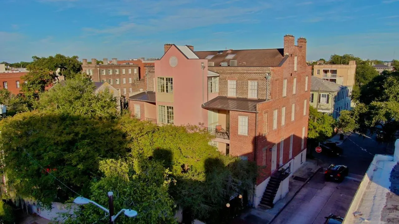 The Presidents' Quarters 4*