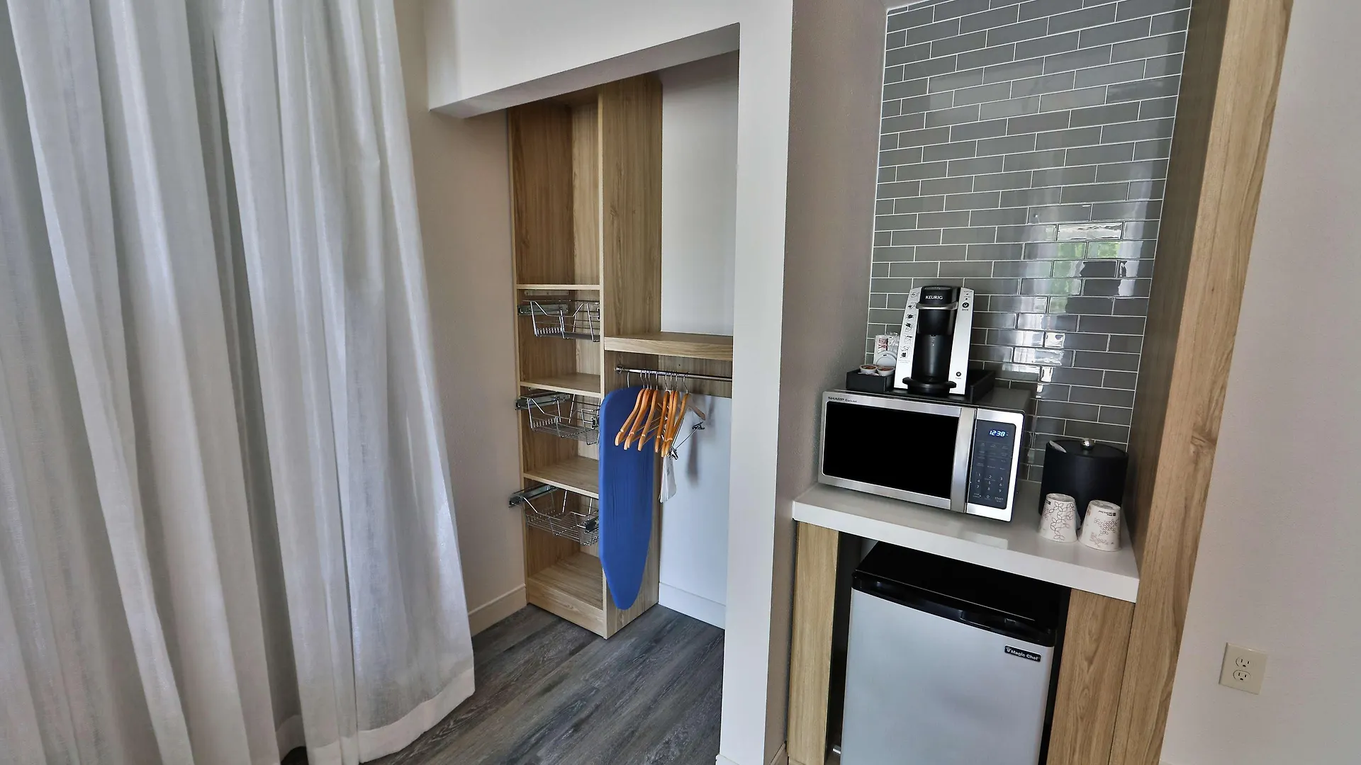 מלון Hilton Garden Historic District 3*