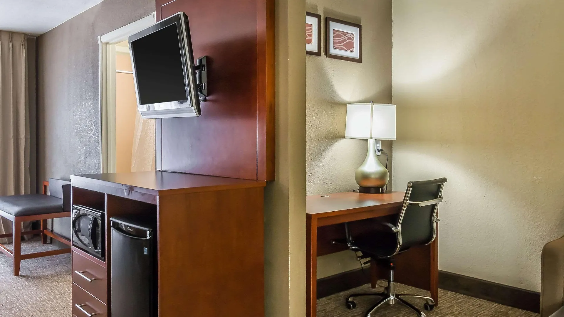 Comfort Inn 3*