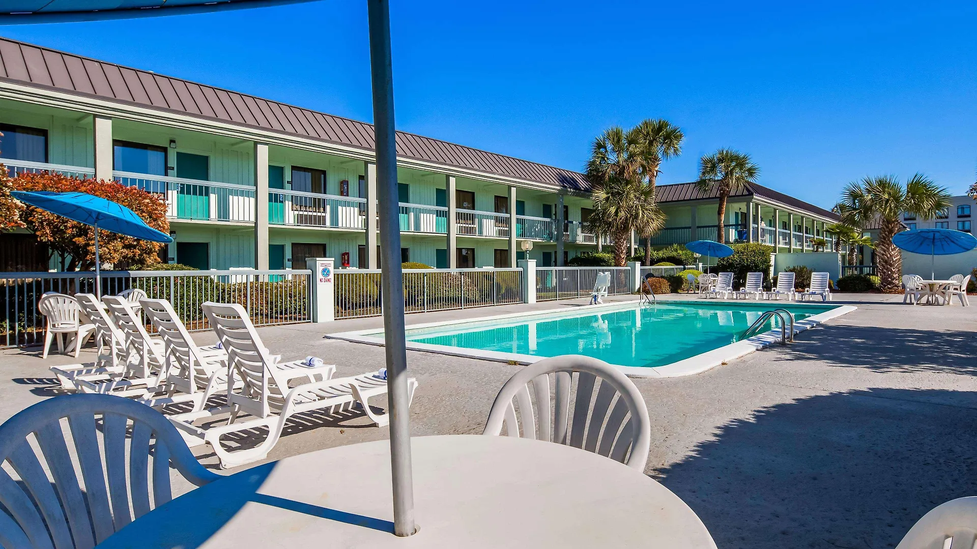 Ramada By Wyndham Savannah Gateway