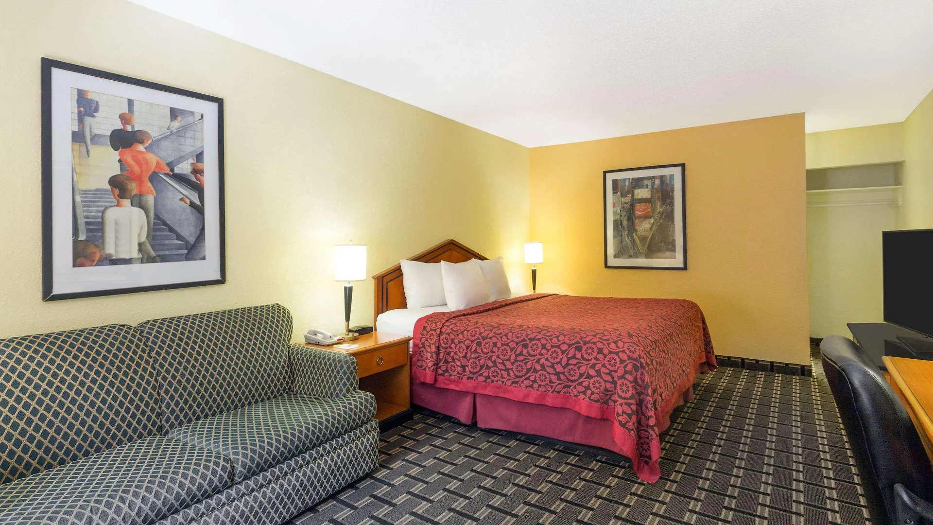 Hotel Days By Wyndham Airport Savannah