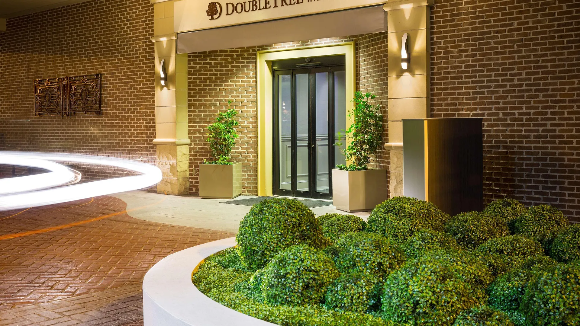 Hotel Doubletree By Hilton Historic 4*