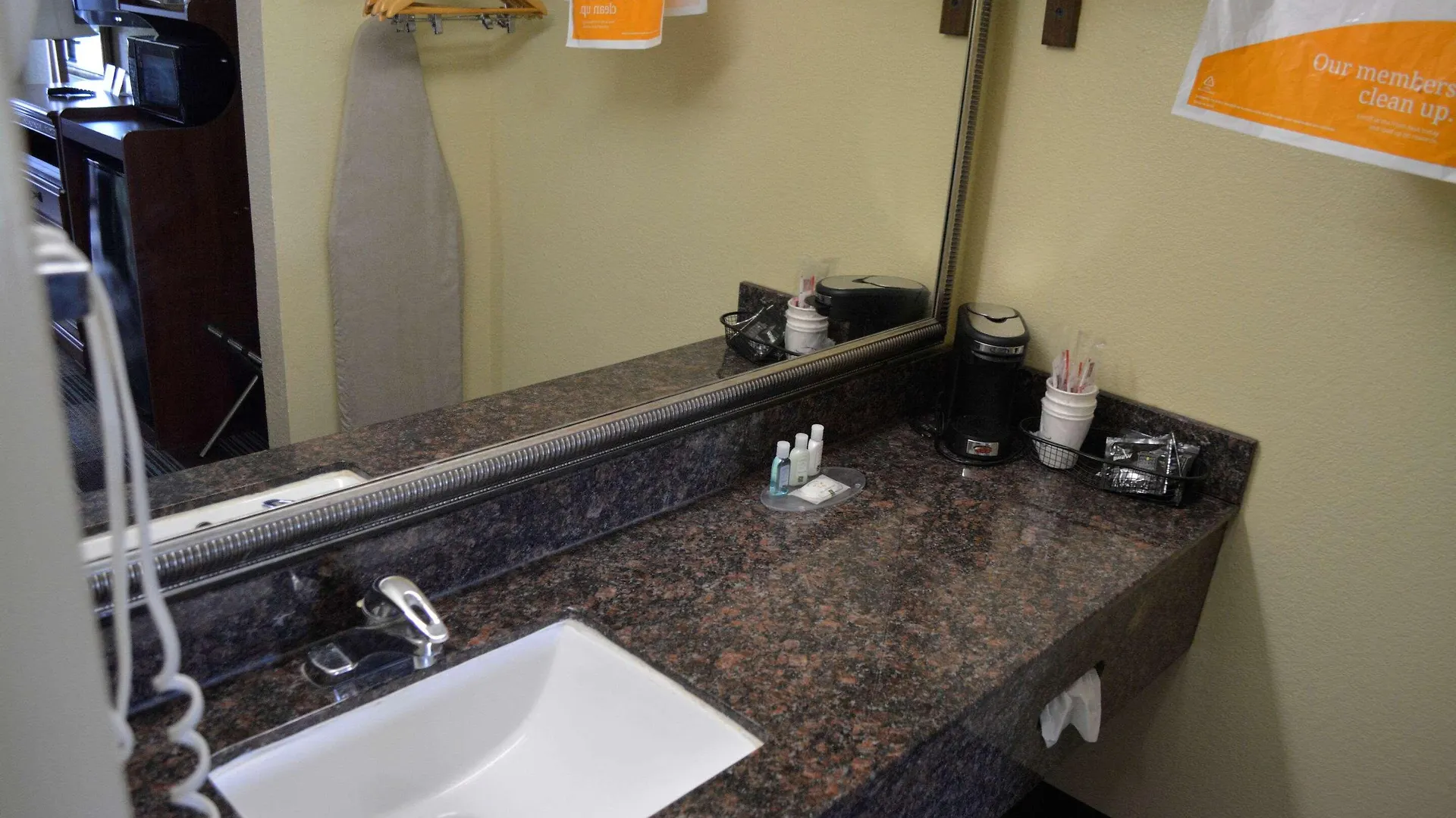 Quality Midtown 2*