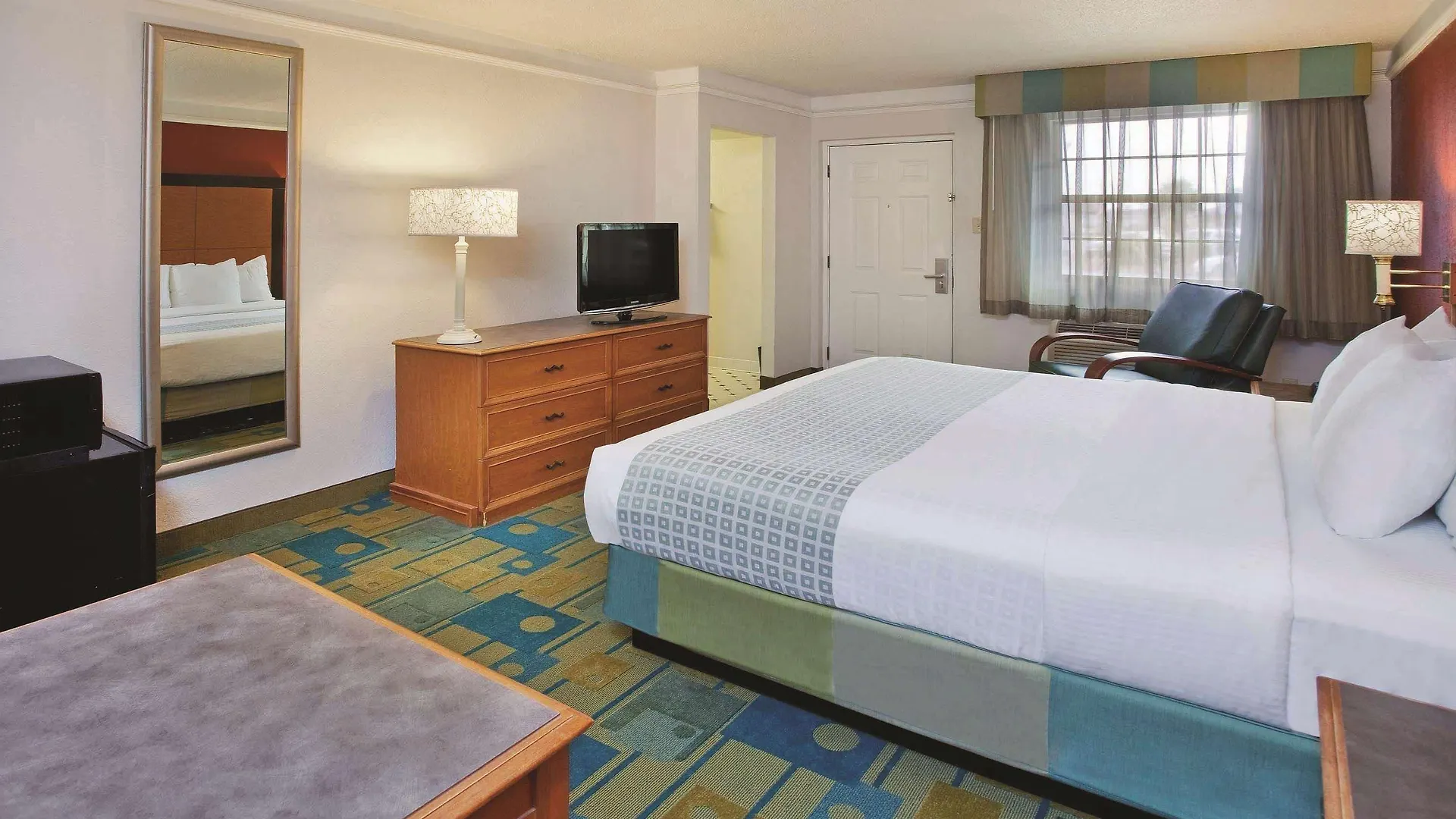 La Quinta By Wyndham Midtown Hotel Savannah