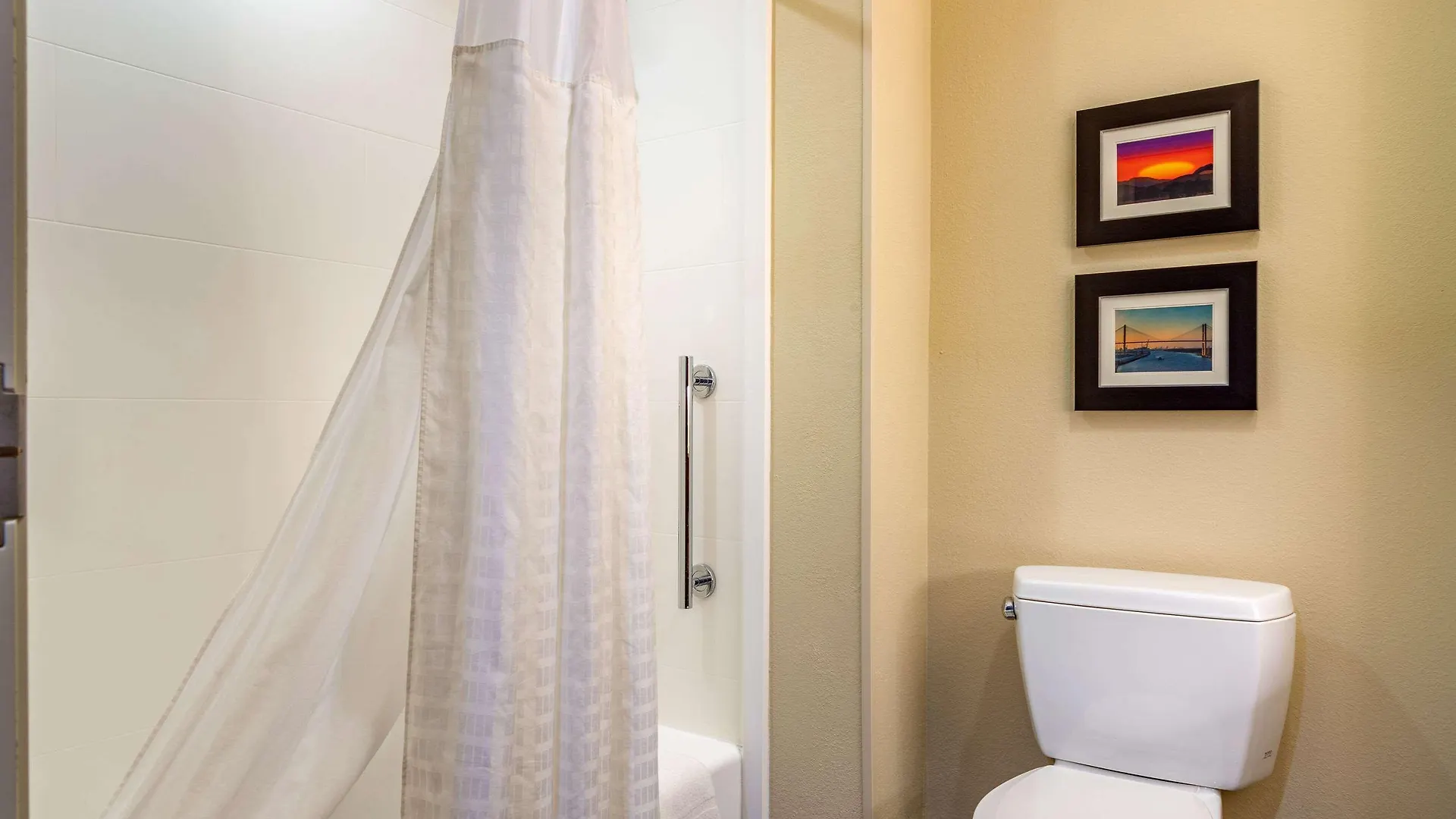 Hotel Comfort Savannah Gateway I-95 Georgetown