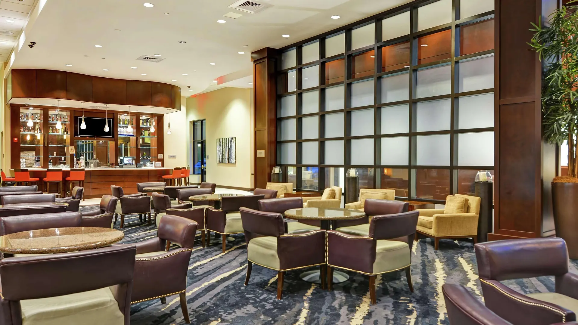 Embassy Airport 4* Savannah