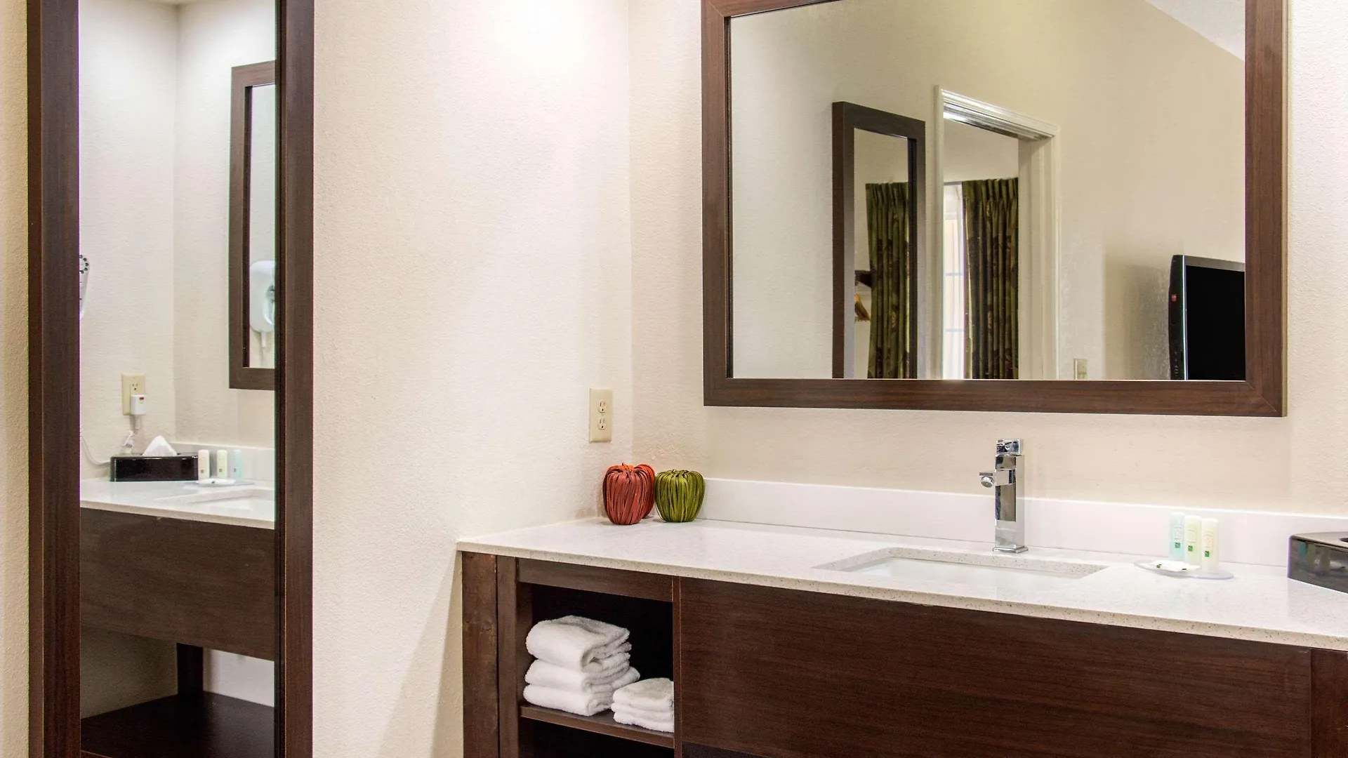 Hotel Quality - Savannah I-95