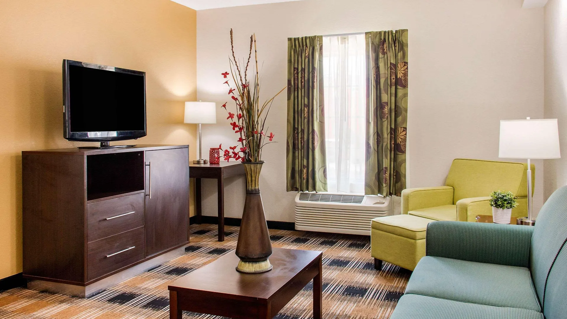 Hotel Quality - Savannah I-95 3*