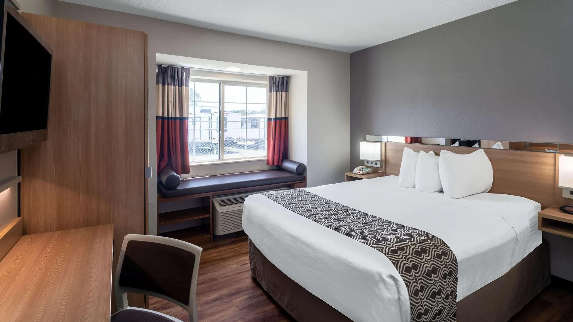 Microtel & By Wyndham Savannah/pooler 3* Savannah
