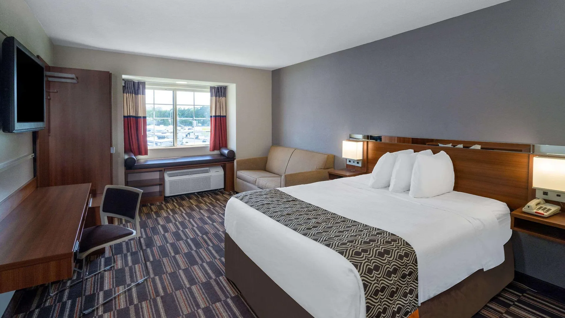Microtel & By Wyndham Savannah/pooler 3*