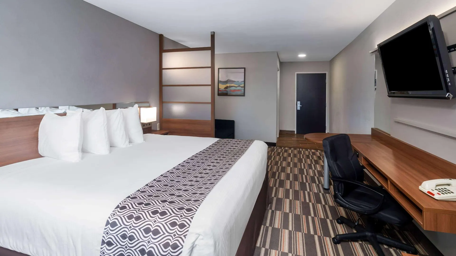 Microtel & By Wyndham Savannah/pooler Hotel