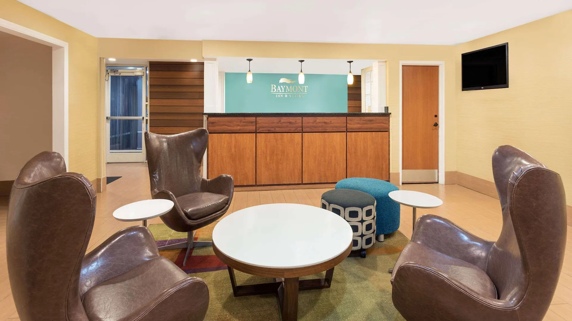 Baymont By Wyndham Midtown Hotel