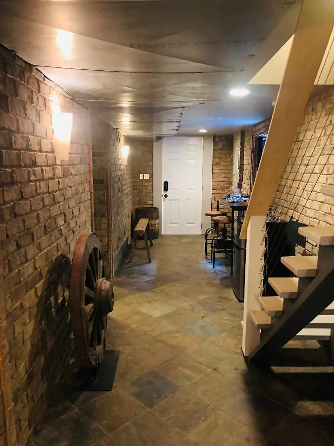Sojourn - Time Travelers Retreat 1853 Savannah
