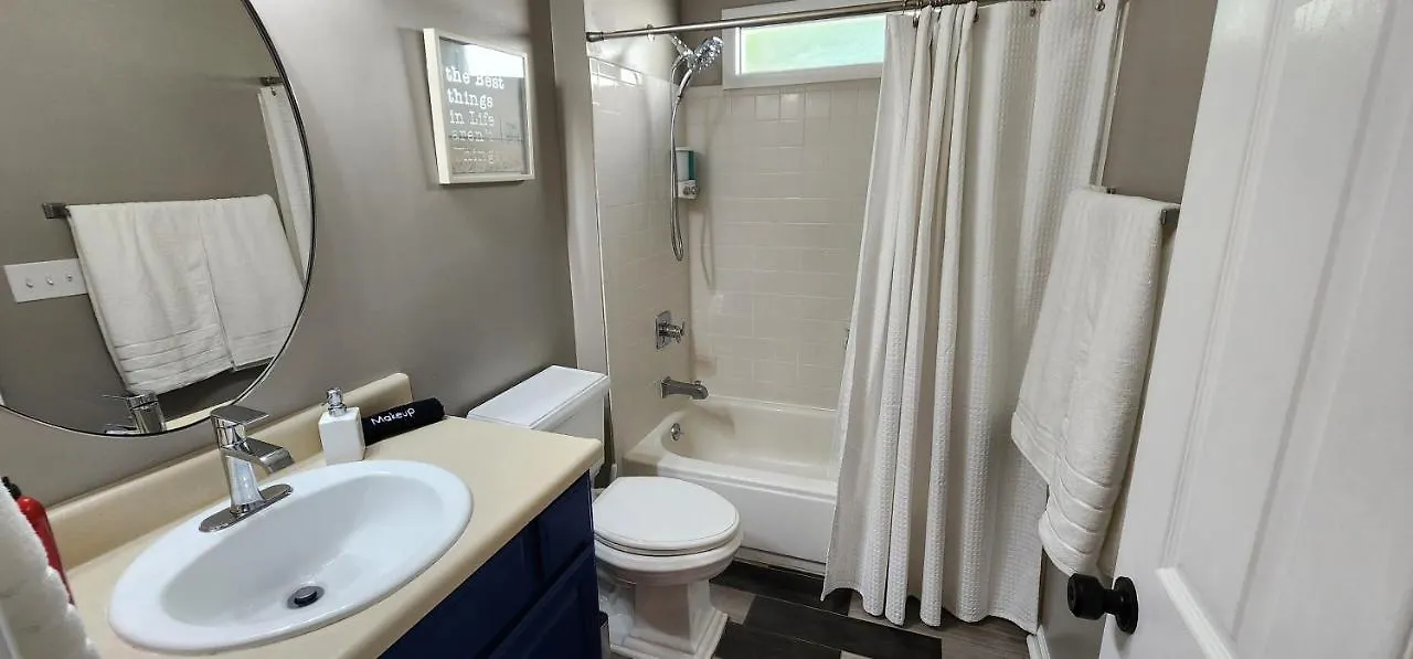 Holiday home New! Wanna House, Modern, Great Location! *