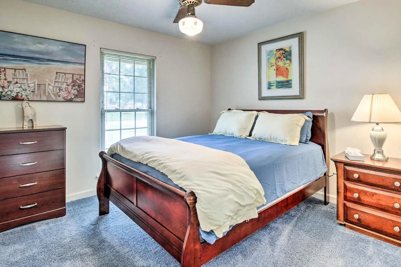 Escape About 11 Mi To Historic District! Holiday home *