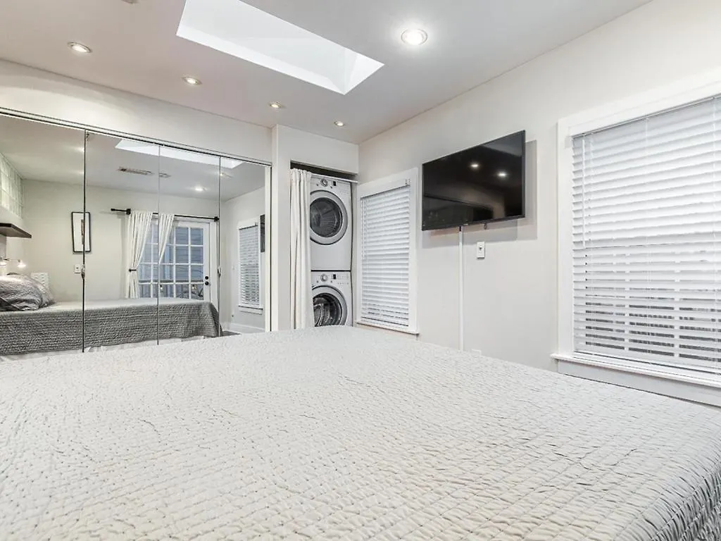Huntingdon House Holiday home *