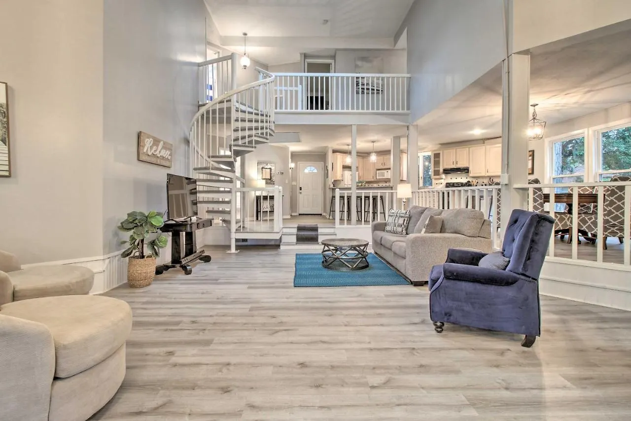 Riverfront Getaway With Pool And Dock! * Savannah
