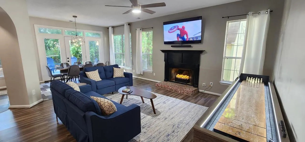 New! Wanna House, Modern, Great Location!