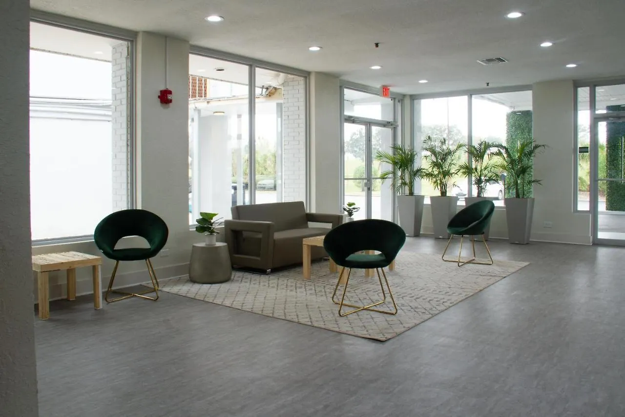 Oneway Hotel