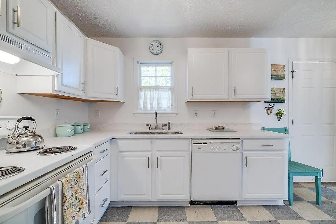 Hunter's Ridge Upper Apartment Savannah