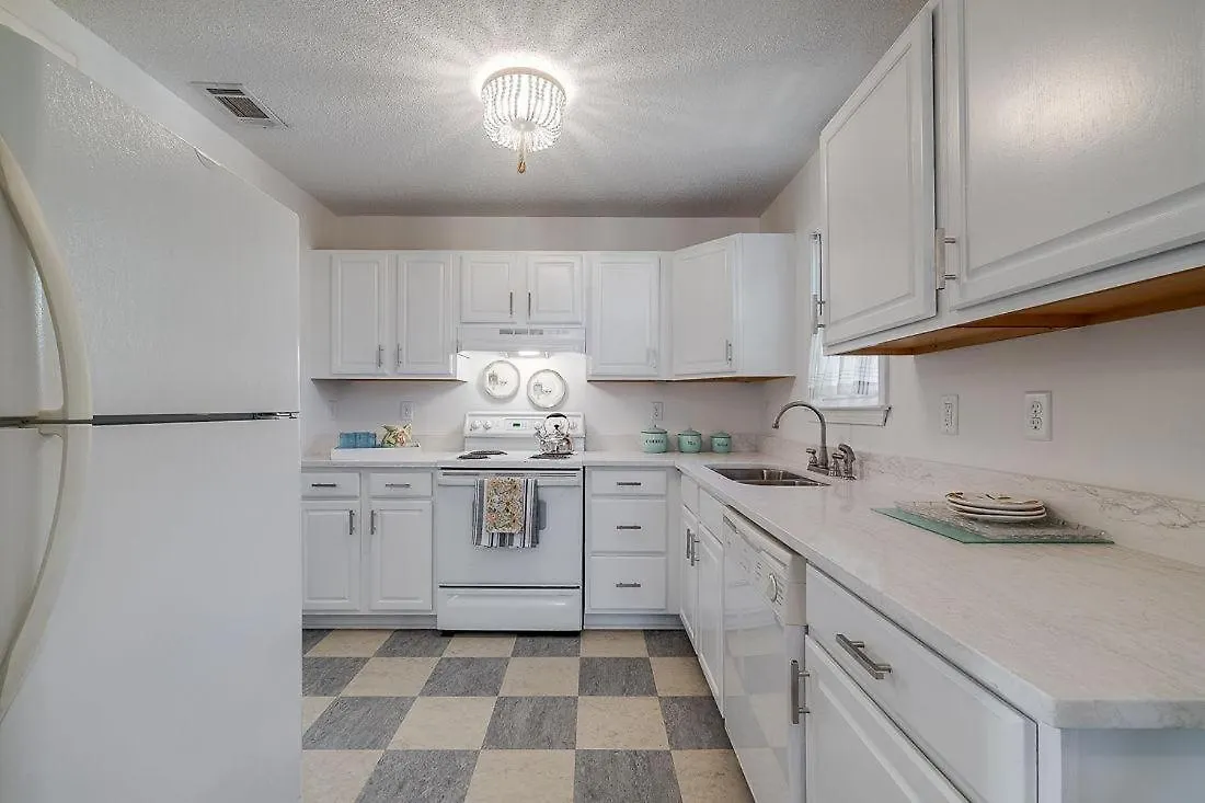 Hunter's Ridge Upper Apartment Savannah