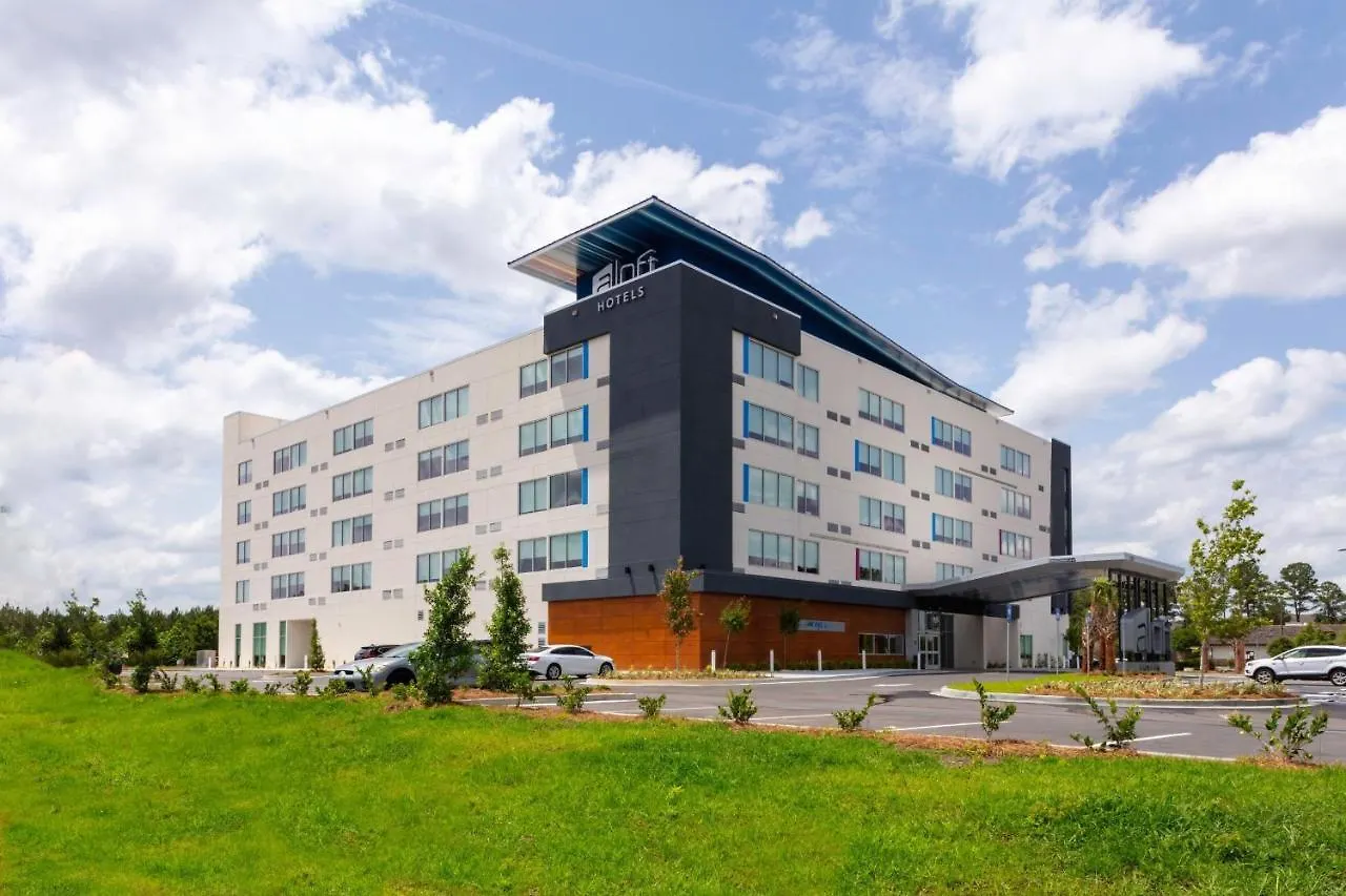 Hotell Aloft Airport 3*