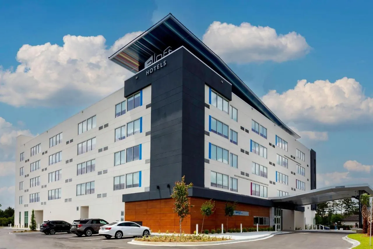 Aloft Airport 3*