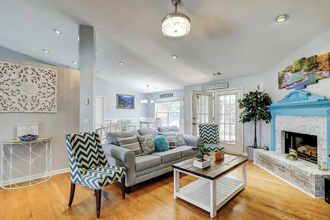 Island Oasis Entire House Holiday home Savannah