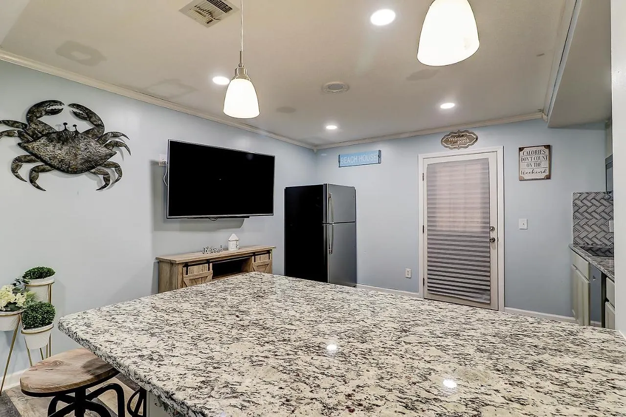 Island Oasis Entire House Holiday home Savannah
