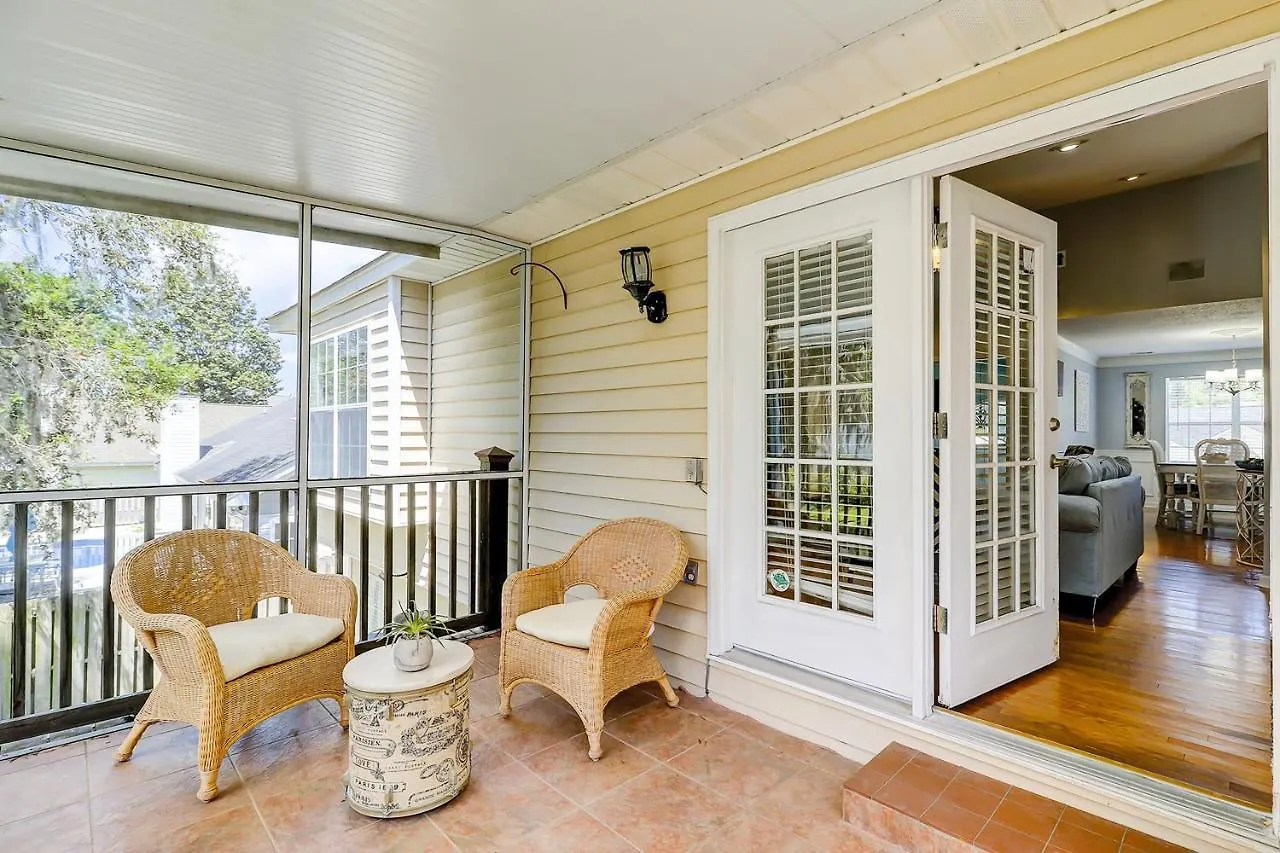 Island Oasis Entire House * Savannah