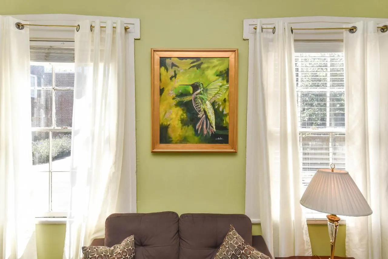 Apartment Gallery Artoff St Parking, Near Forsyth Park Savannah