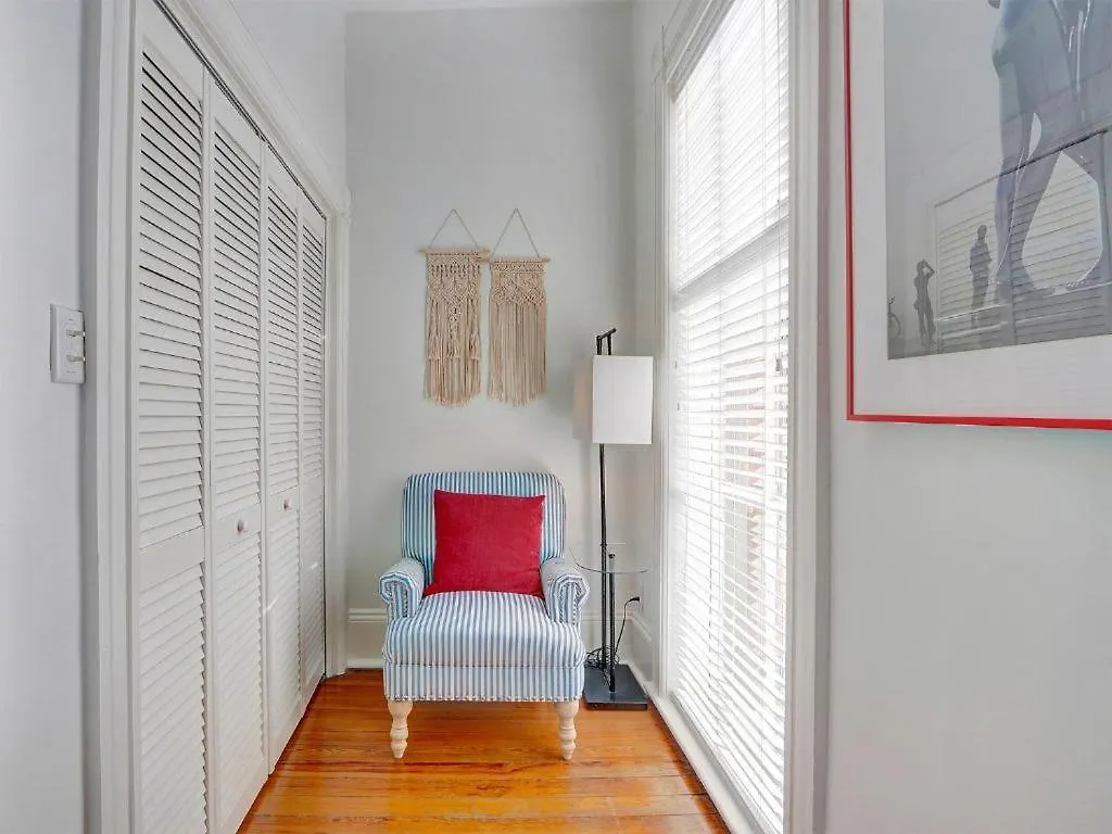 The Lyons House - Luxe Historical - Parking Included Savannah