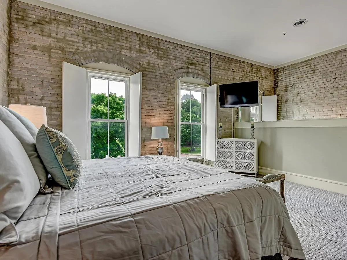 Riverview Penthouse Holiday home Savannah