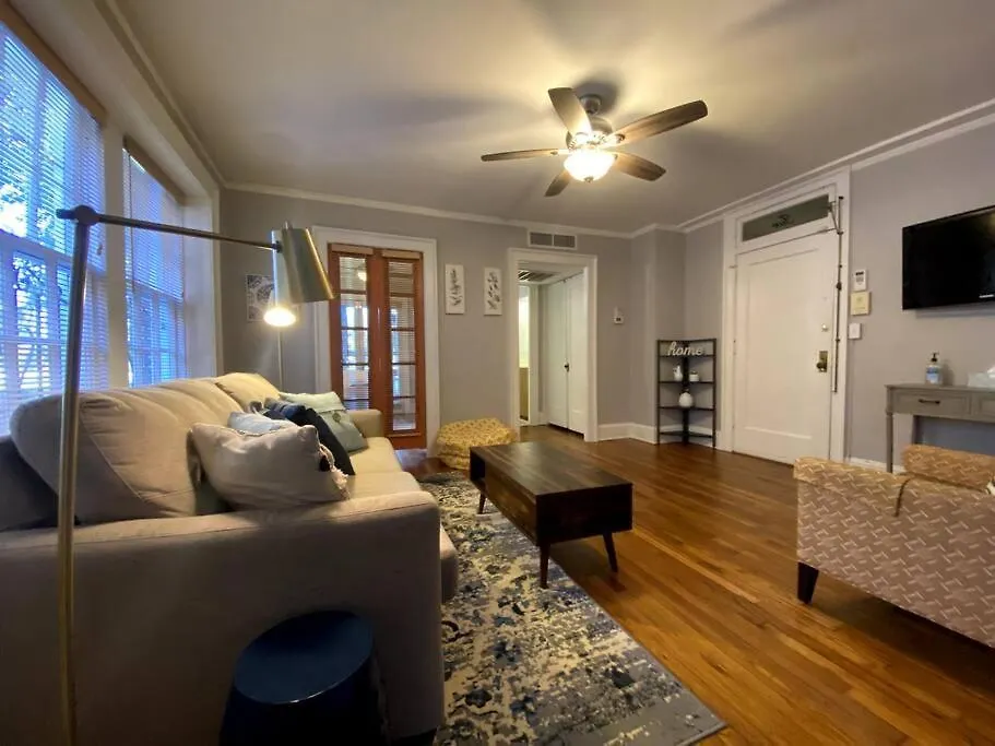 Forsyth Executive * Savannah