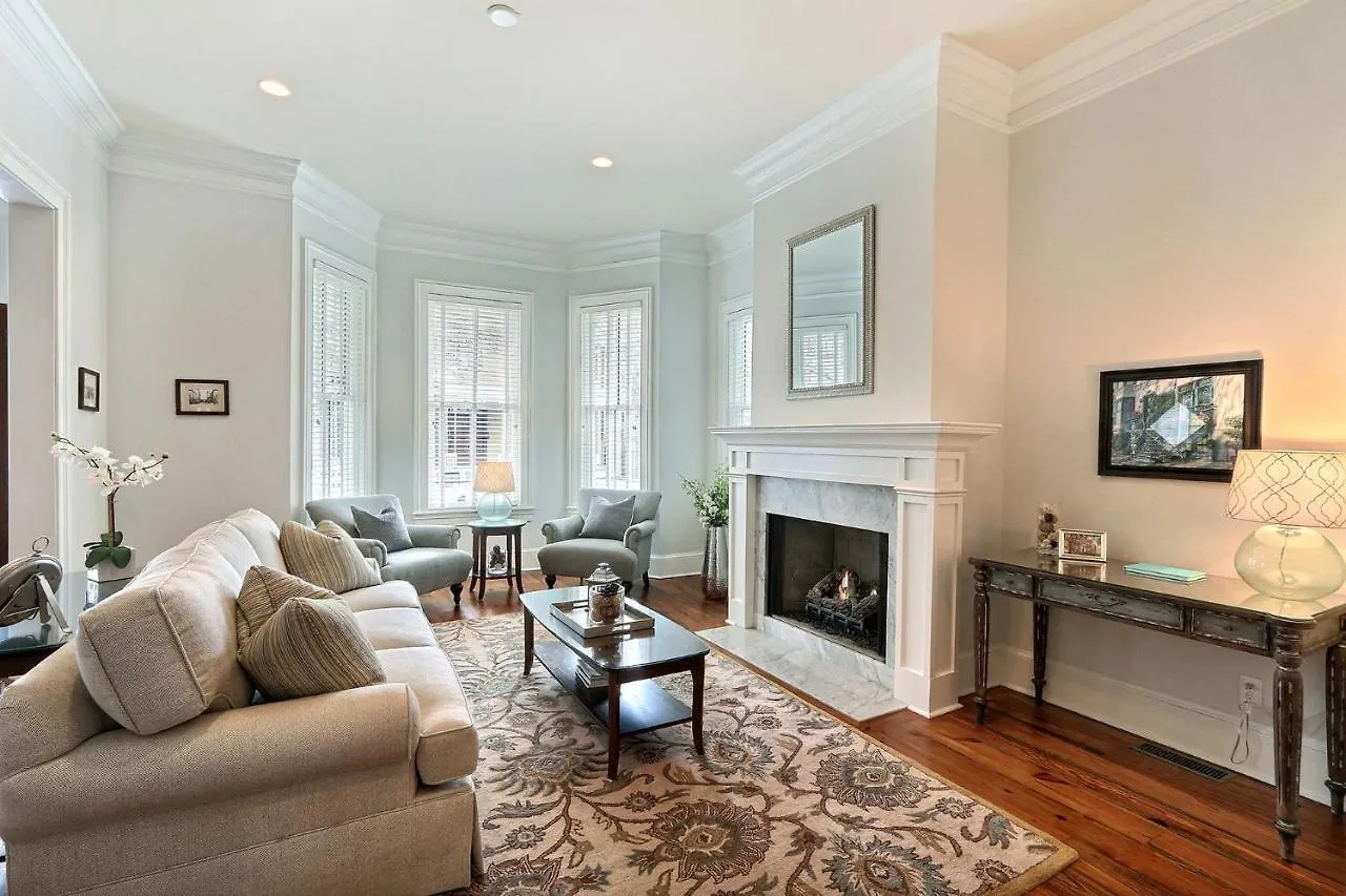 Waldburg Manor Holiday home Savannah