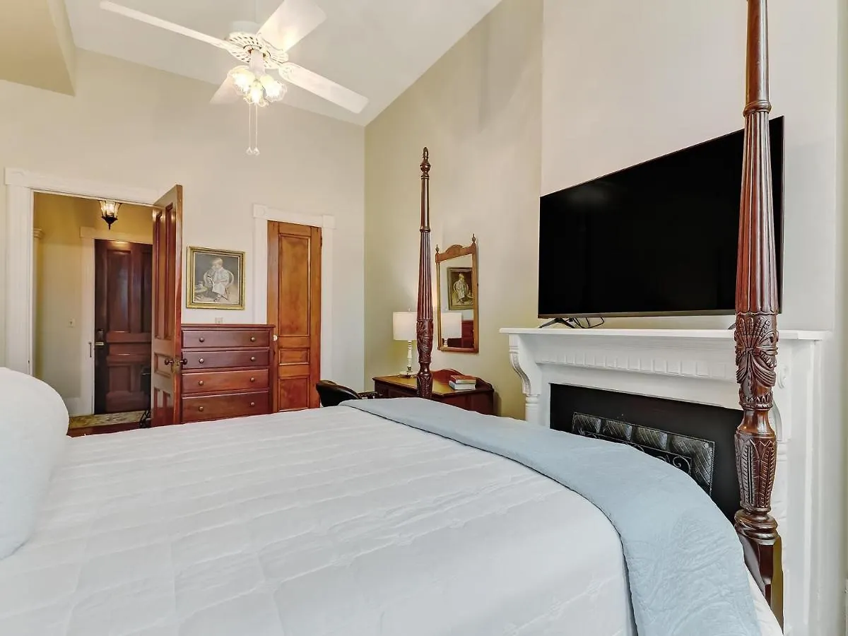 Parlor On Lafayette Casa vacanze Savannah