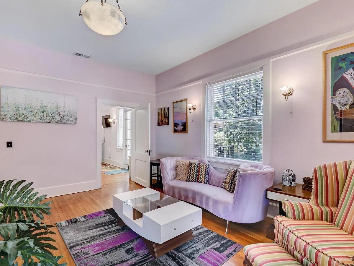 Drayton Place 4 * Savannah