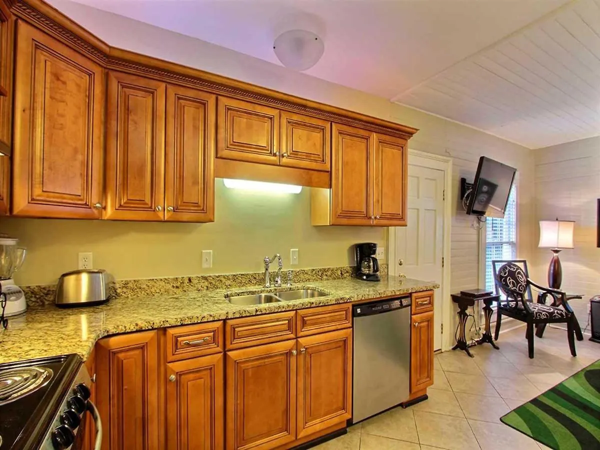 Holiday home Forsyth Park West Carriage House *