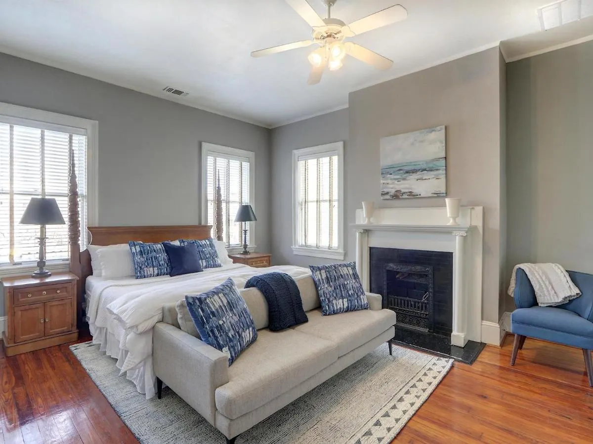 Southern Elegance Main House * Savannah