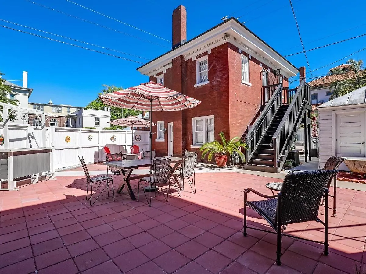 Daire Drayton Place 4 *