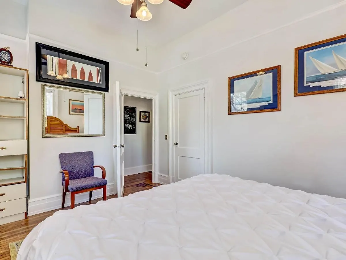 Drayton Place Estate Holiday home
