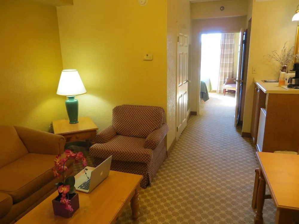 Hotel Wingate By Wyndham Gateway