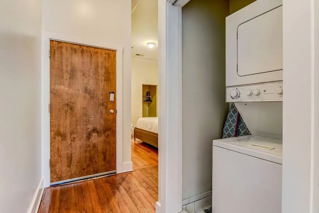 Apartment Loft Steps From Hall And River Street Savannah
