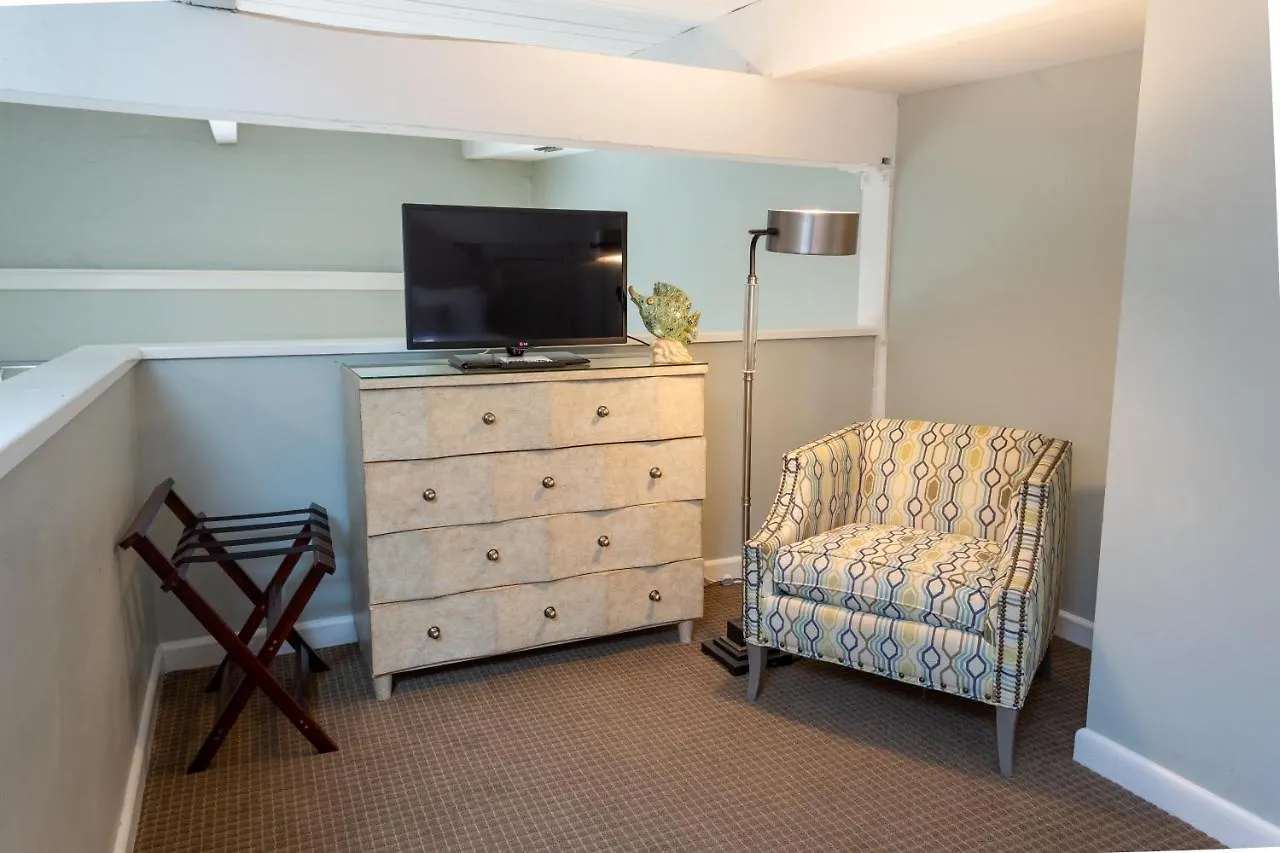 Hotell Olde Harbour Inn, Historic Of Collection