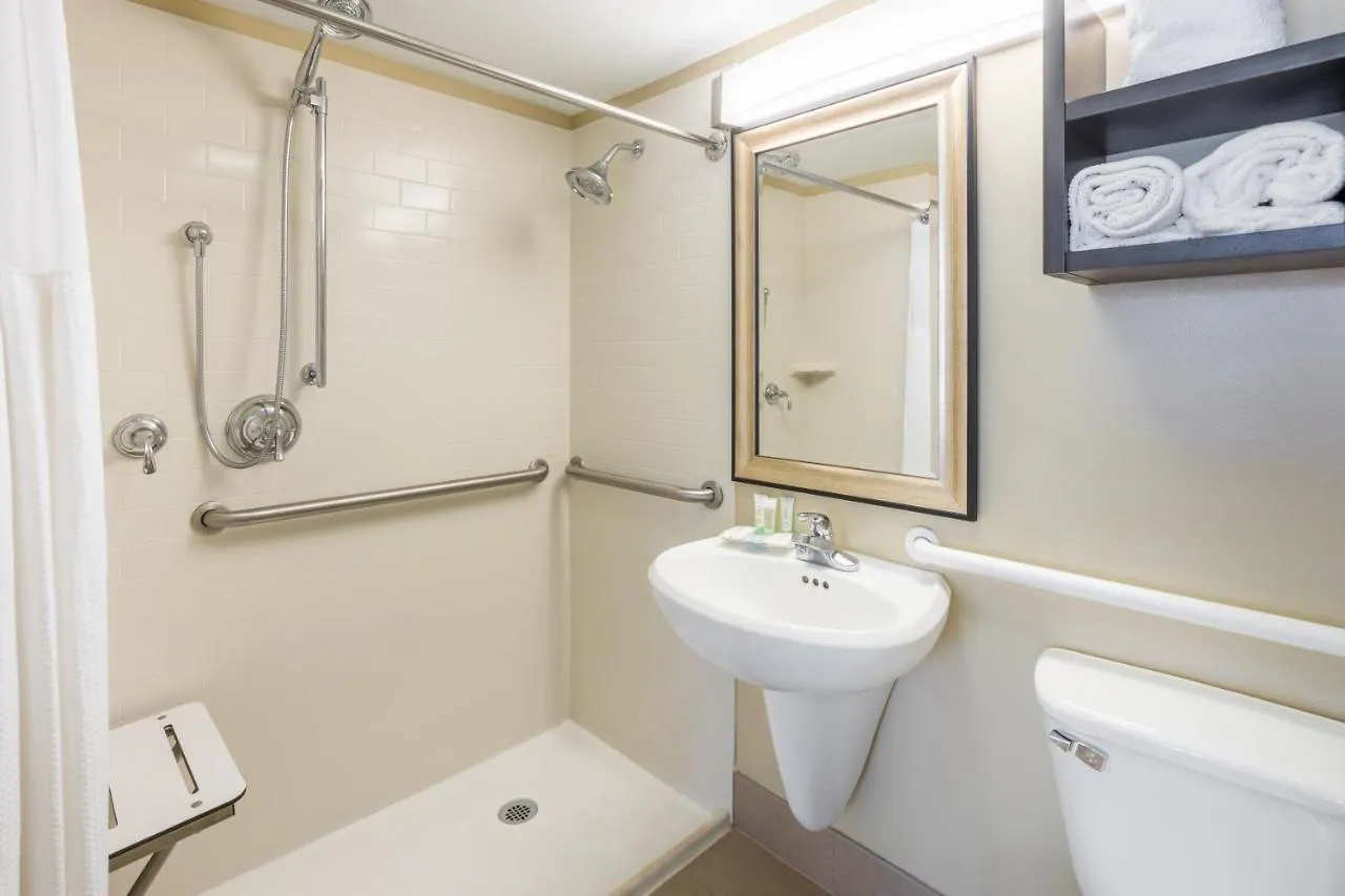 Staybridge Historic District Hotel 3*
